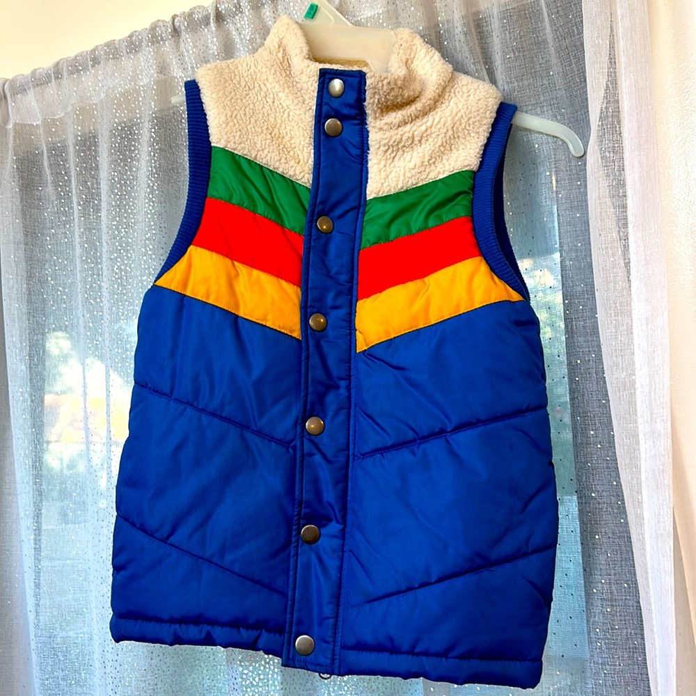 Boys vest jacket. Cat and Jack.